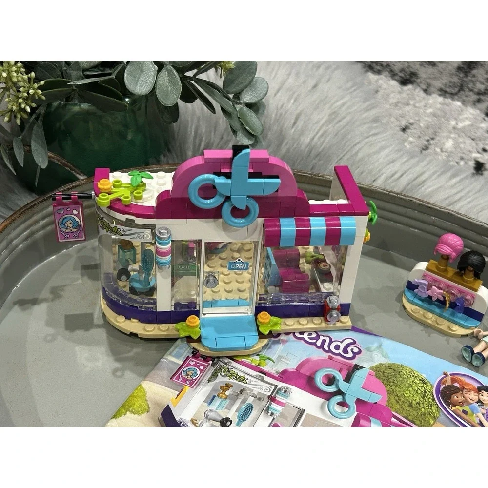 Lego Friends Heartlake City Hair Salon Playset 41391 Building Toy Beauty Parlor - Picture 2 of 4